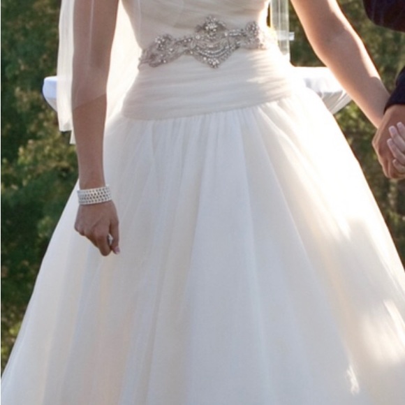 2010 Kenneth Pool size 12 for sale, bustles as shown (fits more like an 8/10) - Picture 4 of 13